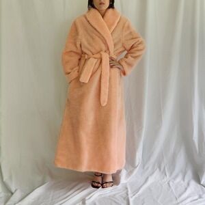 70s/80s Pink Fuzzy Fleece‎ Robe